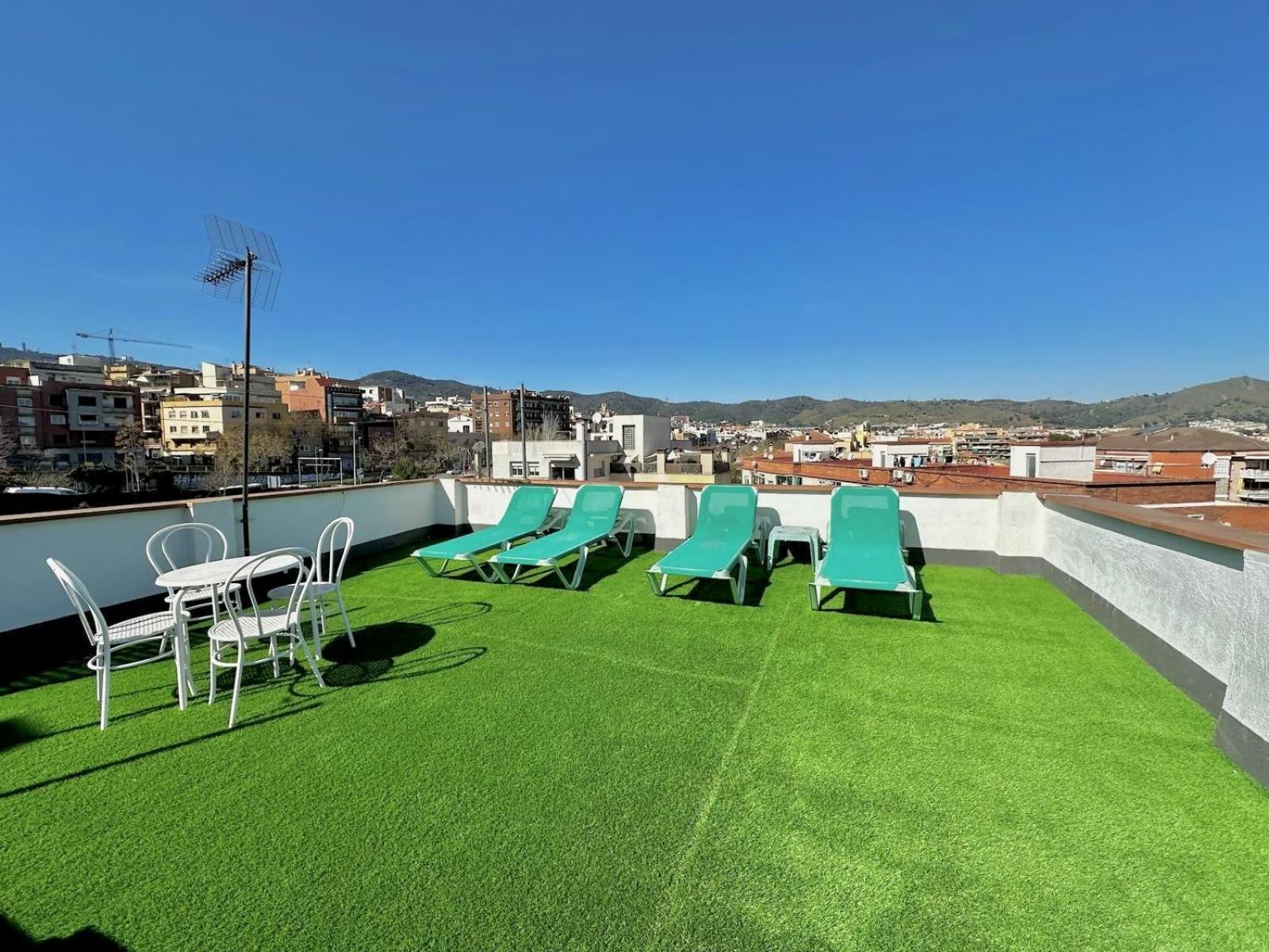 Casa Independientegardenviews2 Bedrooms Барселона Экстерьер фото